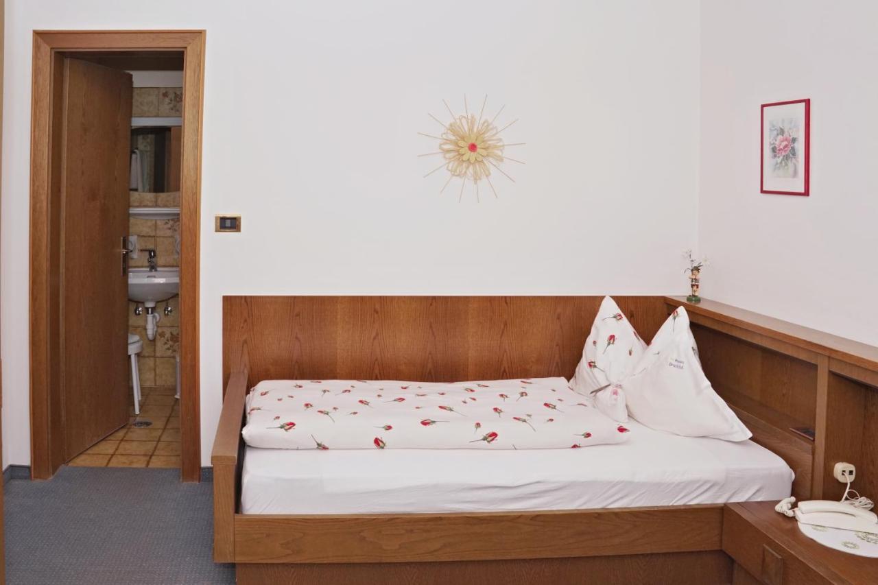 Pension Brunhild San Leonardo in Passiria Luaran gambar