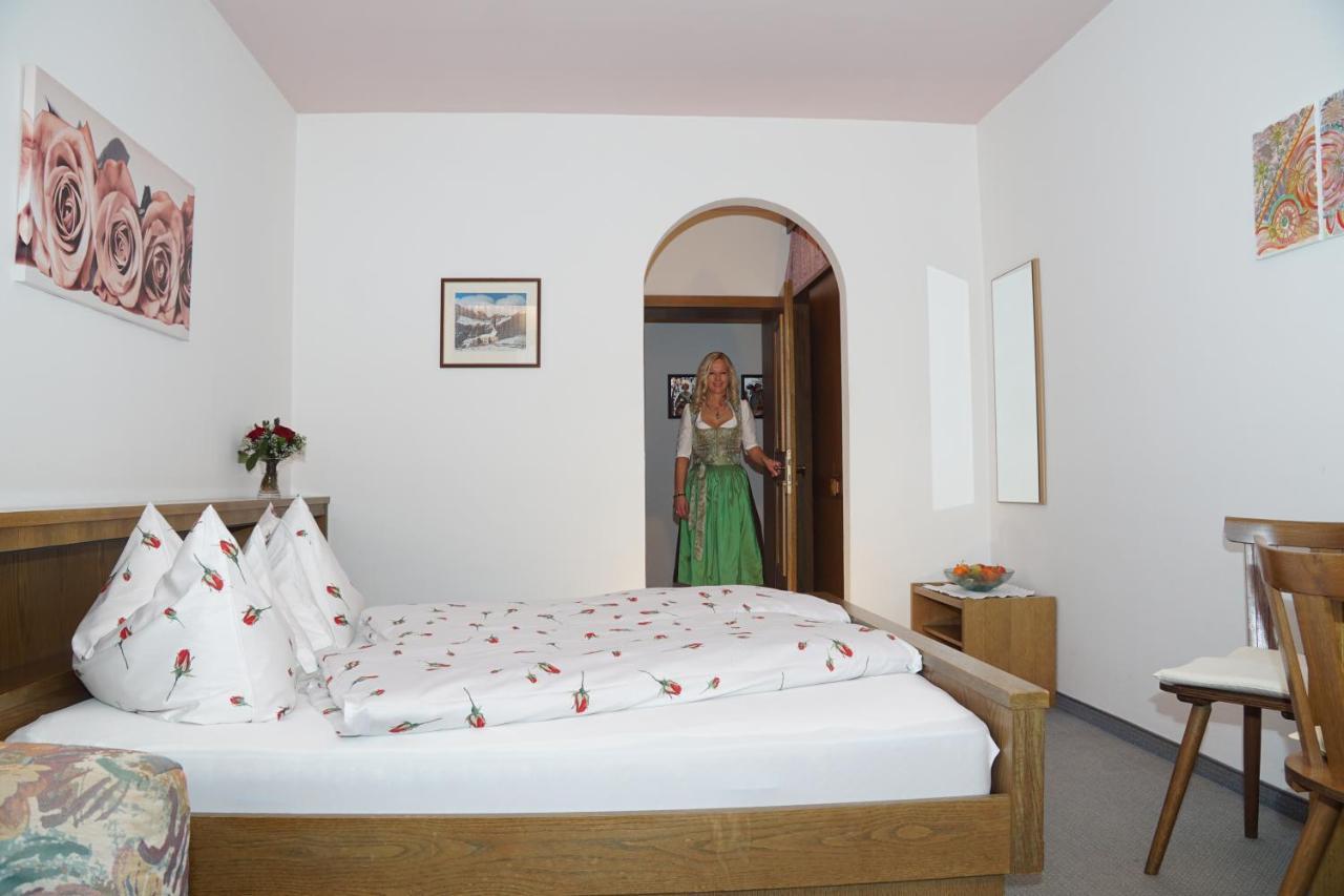 Pension Brunhild San Leonardo in Passiria Luaran gambar